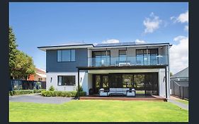 Huge Luxury Busselton Jetty